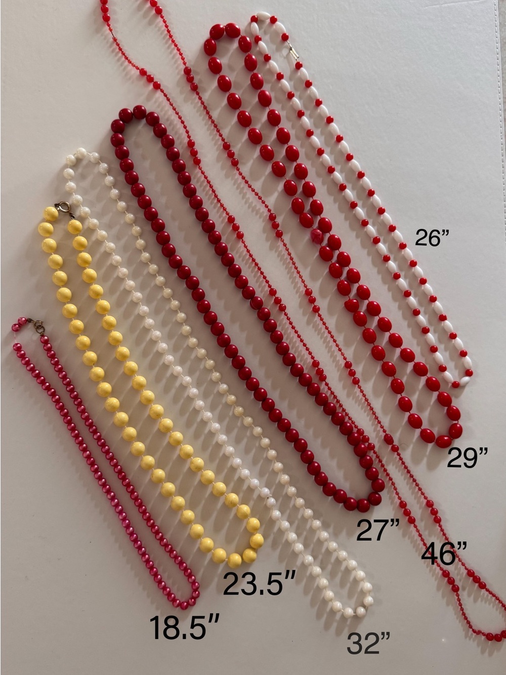 Lot of Seven Classic Beaded Necklaces
Vintage - Picture 3 of 4